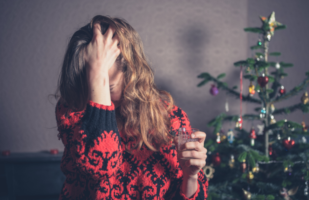 reasons why your skin is breaking out during the holidays